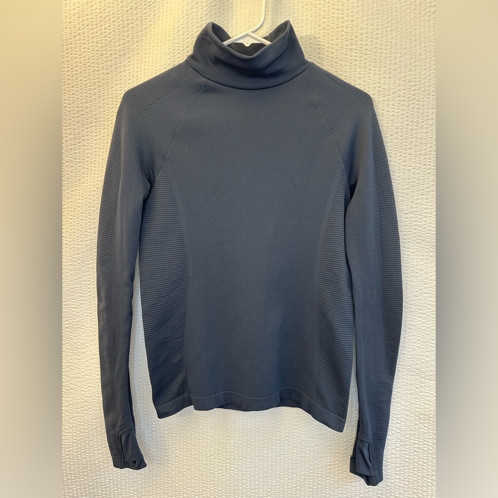 Athleta Flurry Blue Seamless Ribbed Turtleneck Top Long Sleeve Size Small